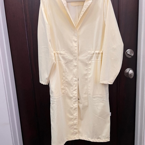 RAINS.   Inner drawstring CLASSY rain coat nwot. Xs/S - Picture 3 of 7